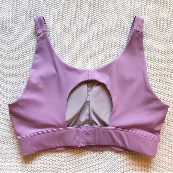 Outdoor Voices LightForm Circle Back Bra in Providence (S) - Picture 6 of 13